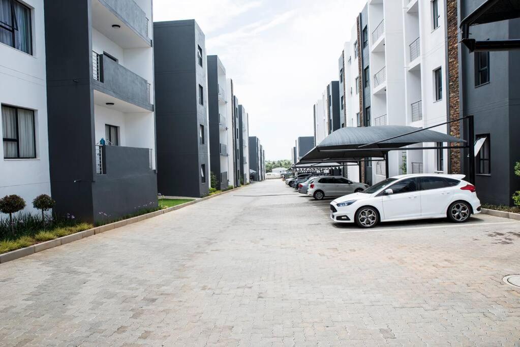 The Ellipse Palazzo Apartment Midrand Εξωτερικό φωτογραφία