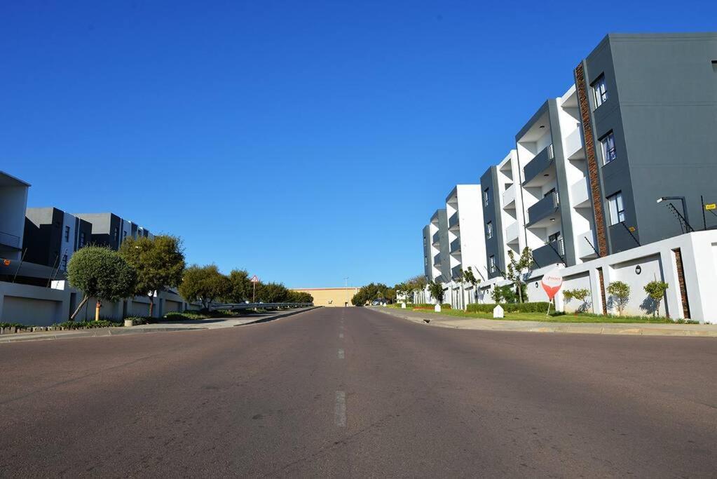 The Ellipse Palazzo Apartment Midrand Εξωτερικό φωτογραφία